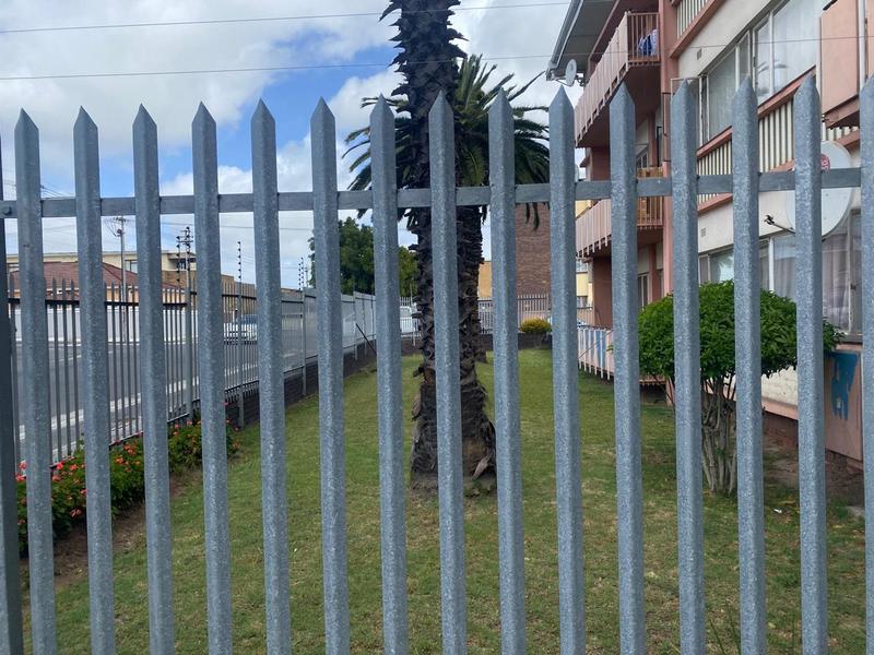 2 Bedroom Property for Sale in Parow Western Cape